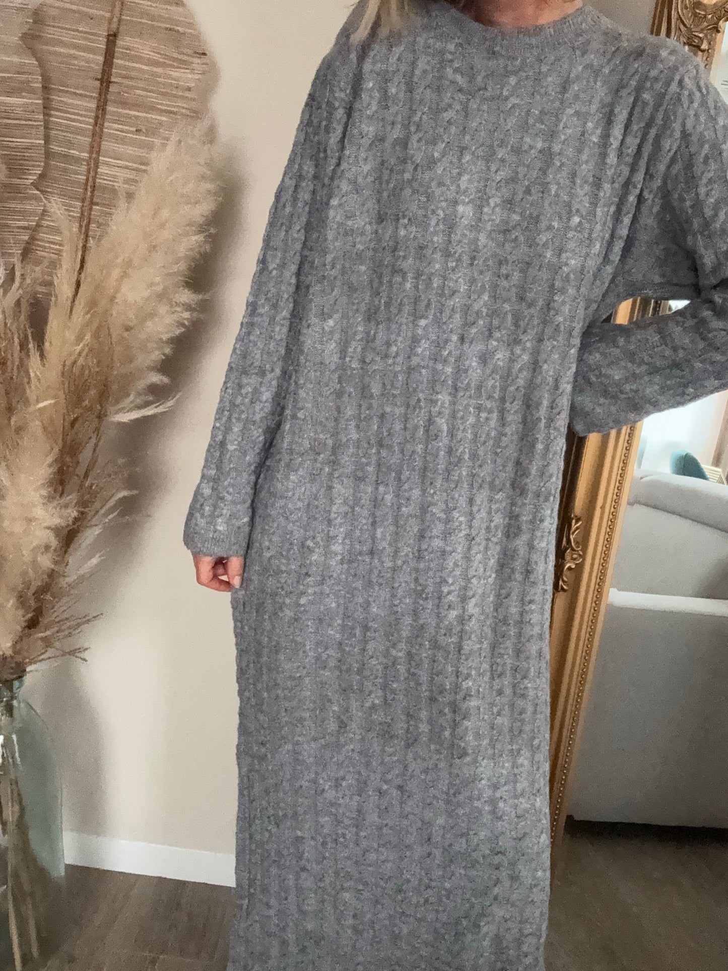 Robe Nicole