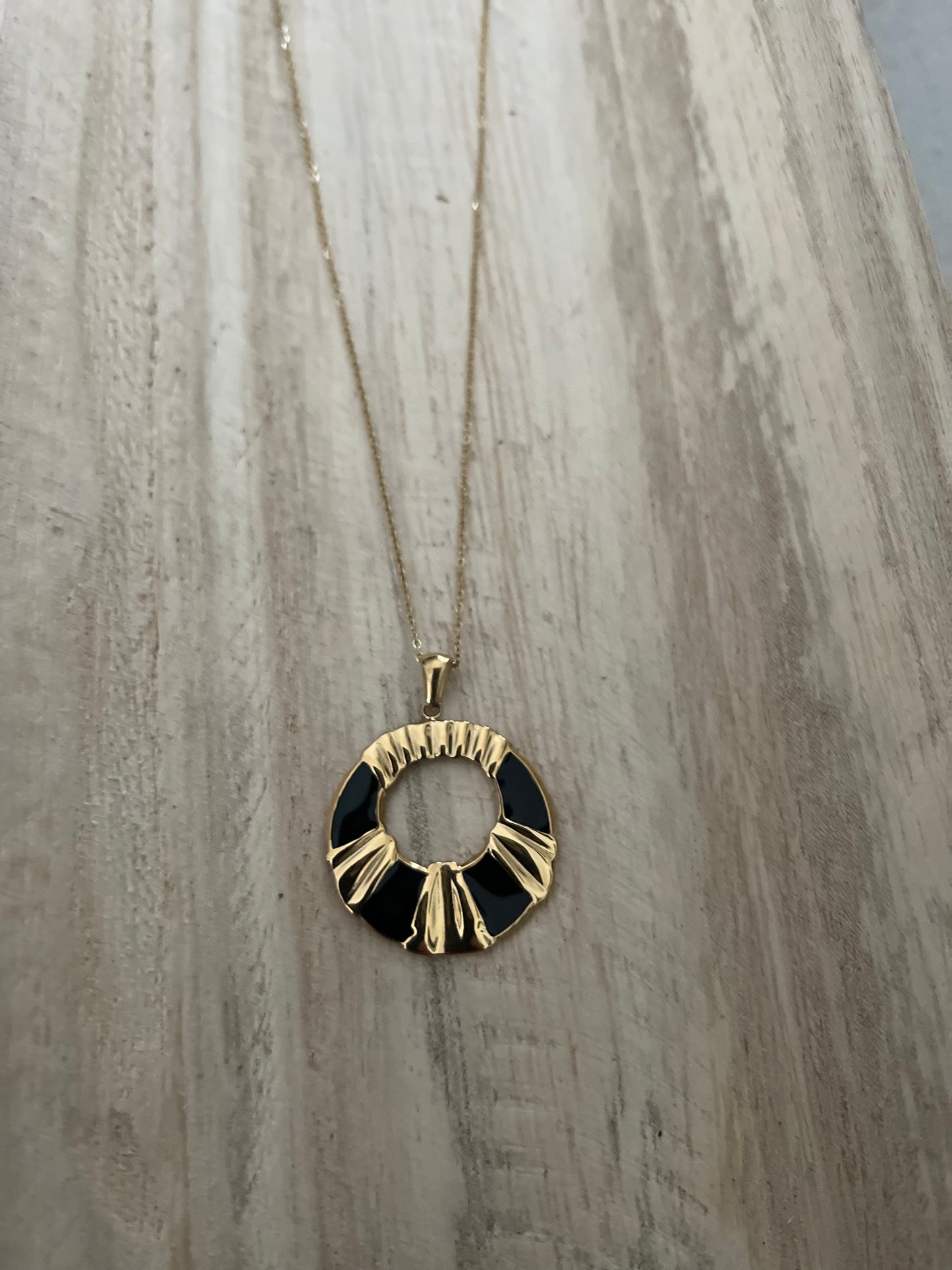 Collier Rond
